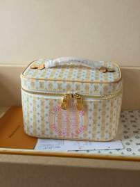 Picture of Louis Vuitton Handbags _SKUfw242319752fw